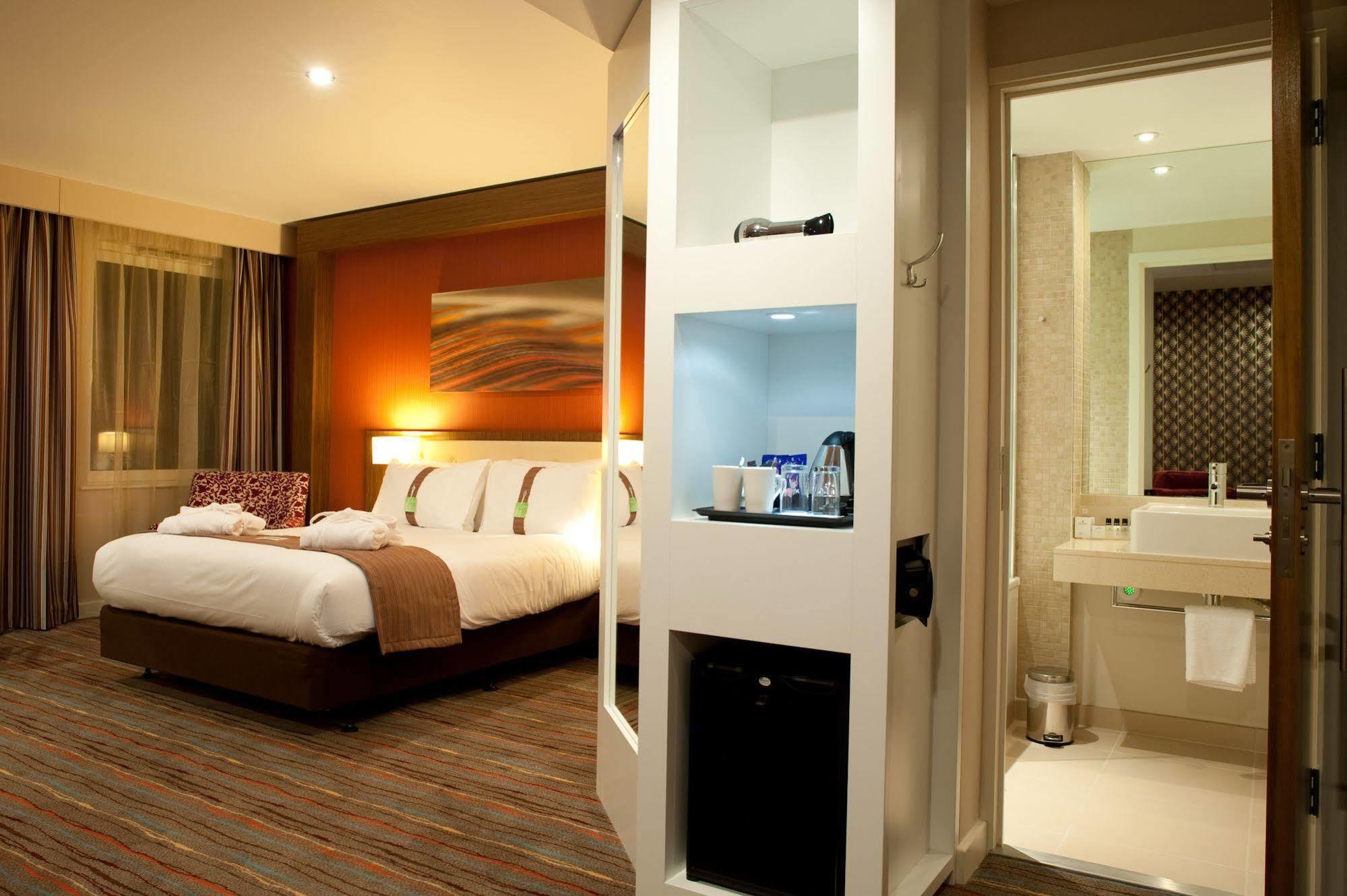 Holiday Inn Derby Riverlights By Ihg Kültér fotó