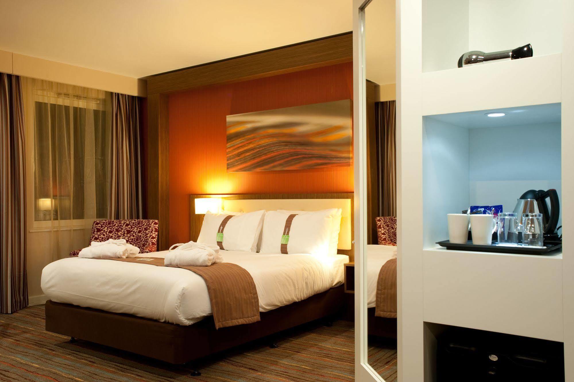 Holiday Inn Derby Riverlights By Ihg Kültér fotó